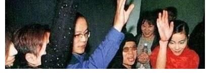 窦唯的幻灭史:从“摇滚巨子”到“查无此人”,经历了什么?