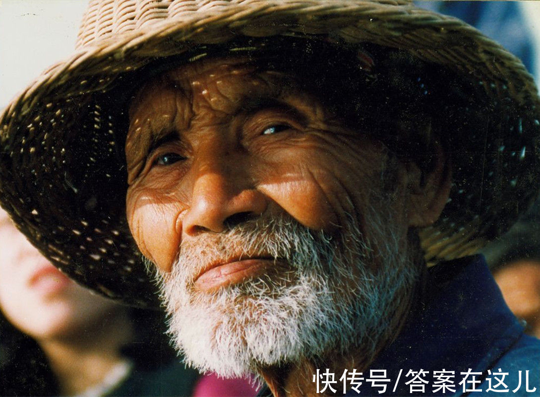 平均寿命@人类理论上能活1000岁,为何余下的900多岁,无故“消失”了?