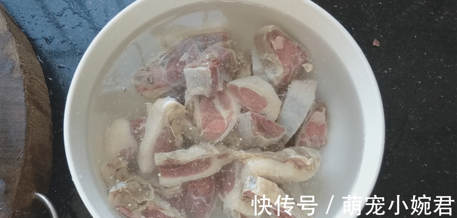 腊鸭|芋头新吃法，一次做5个，咸香松软又简单，出锅好吃下饭越吃越香