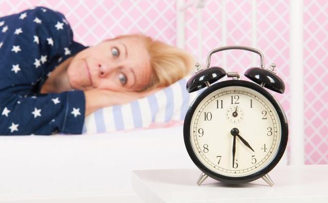 天然|天然“安眠药”找到,每天吃一点,安神助眠,或许失眠悄悄溜走