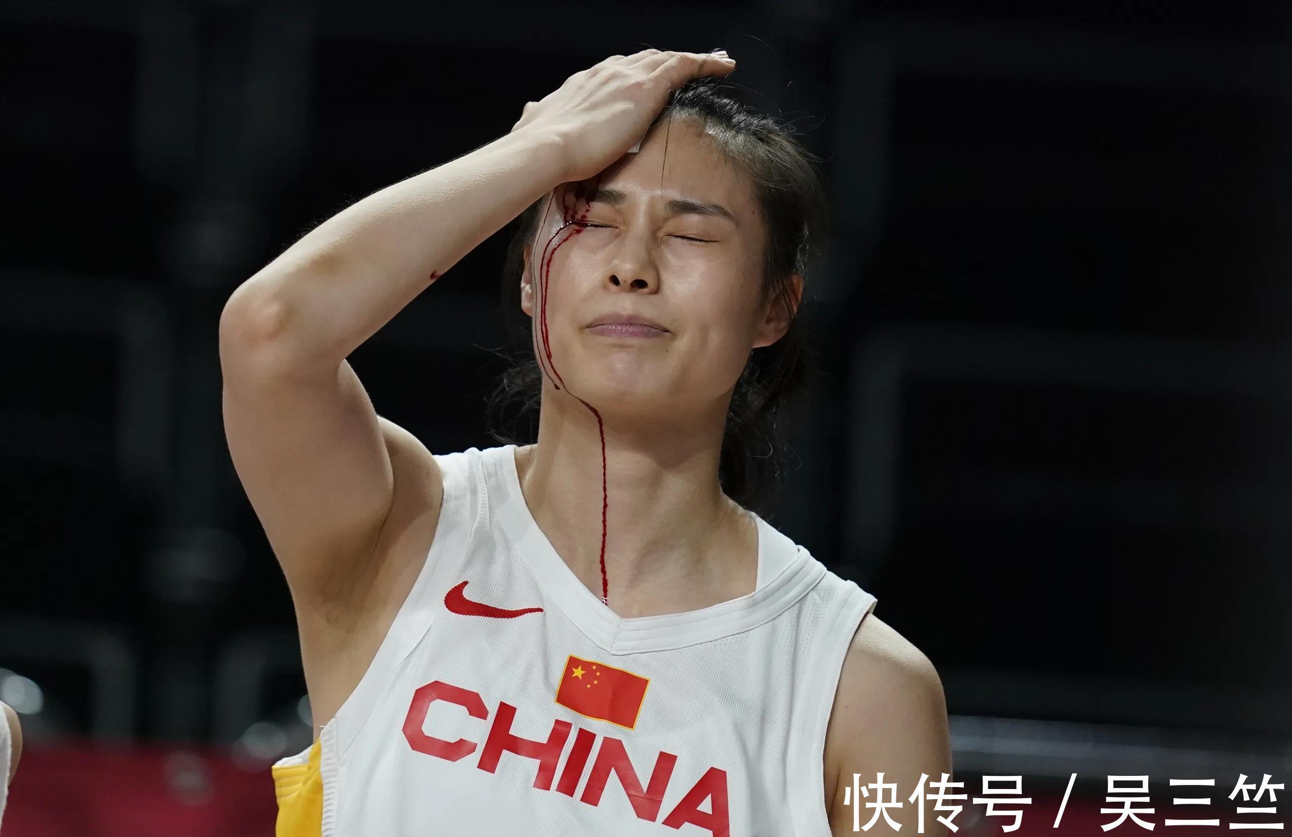三连胜|王思雨世界级组织后卫,拿下10分8篮板15助攻,助女篮豪取三连胜