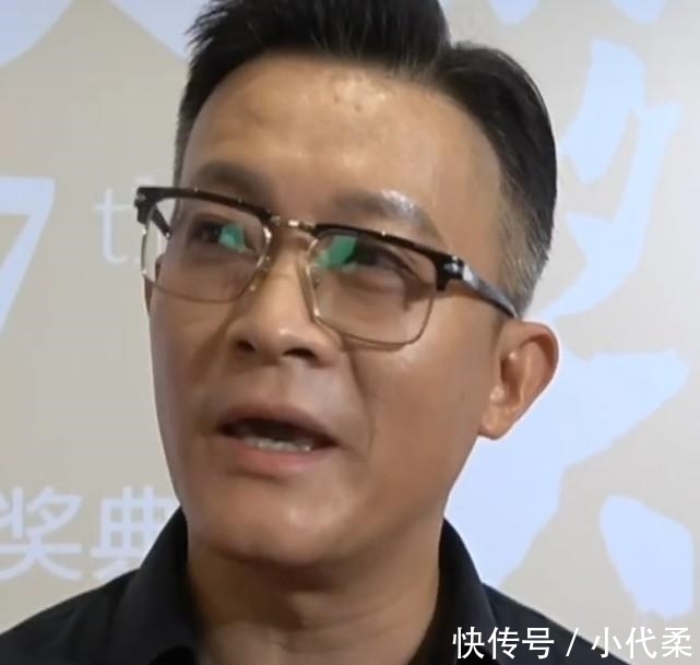 杨志刚|太硬核！杨志刚被尔冬升点评后淘汰，扭头就在公司新戏中随意挑了个角色