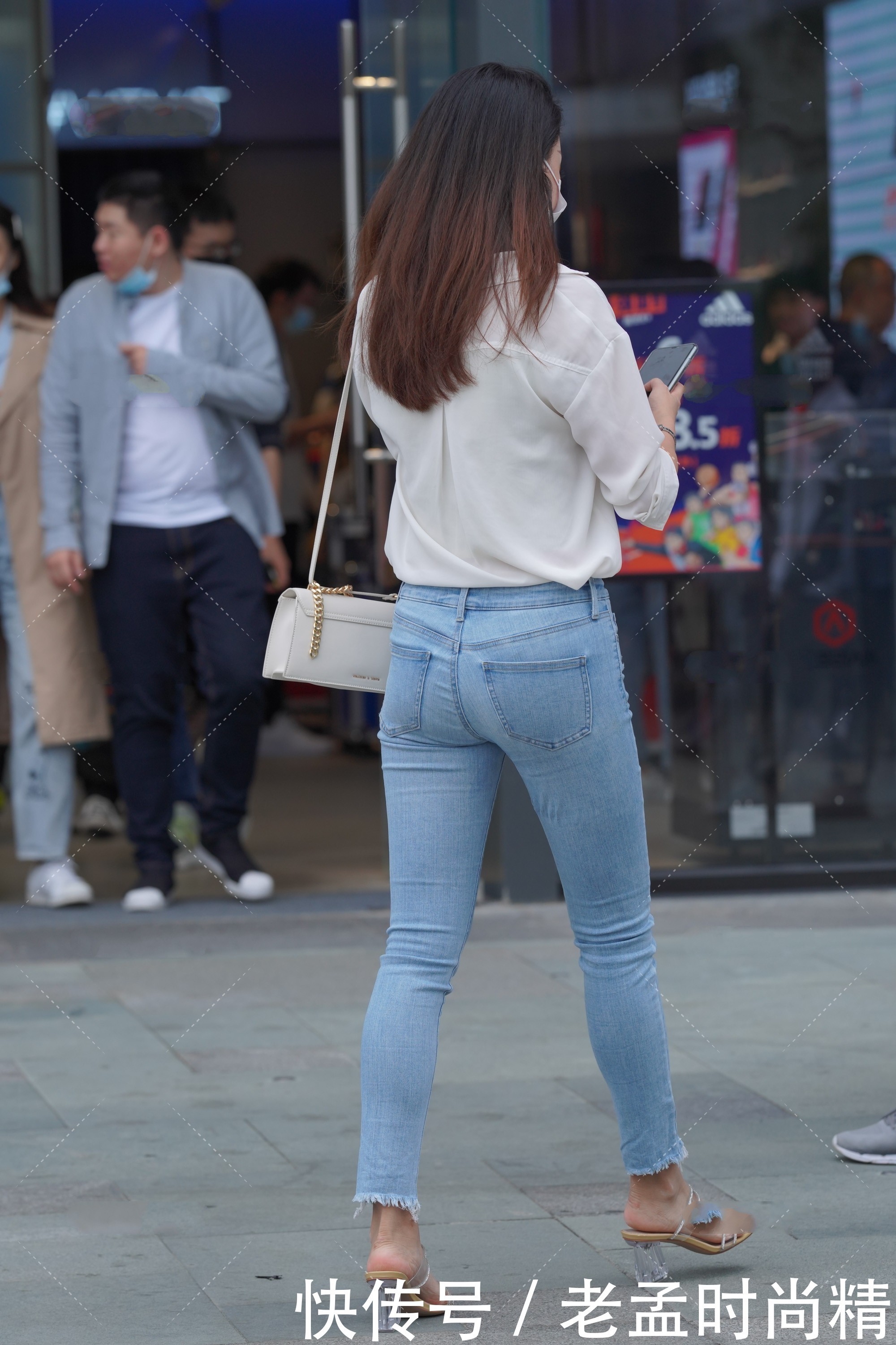 简约|街拍:白衬衣的通勤搭配, 展现简约大方美, 温柔优雅