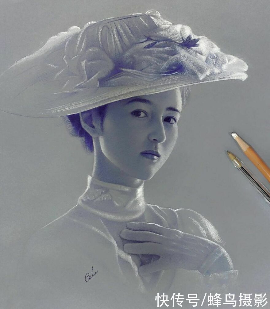 肖像&有这水平还要相机干嘛?30张圆珠笔画,图1画了一个月细到毛孔