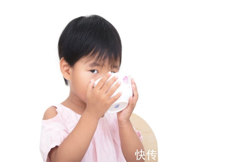 空子|发现孩子这几种“节俭”行为,妈妈要重视,不改正将来可能很平庸