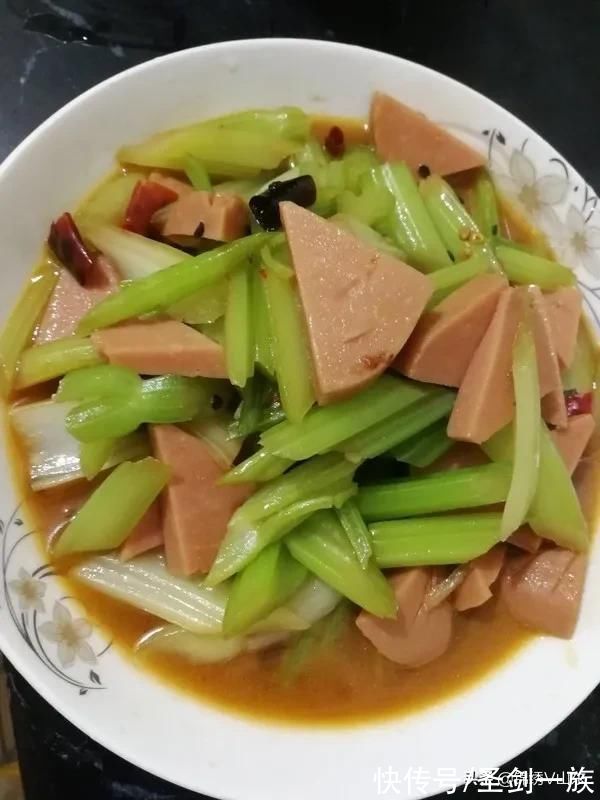 推荐非常开胃的12家常菜，百吃不腻，操作简单上桌快，特下饭