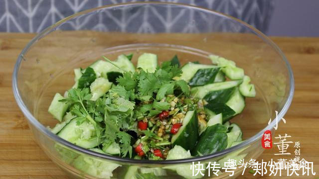 凉拌菜好吃有诀窍,学会万能凉拌汁,不管拌啥菜都好吃