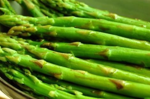 胡萝卜素|想要长寿先排毒,3种食物经常吃,滋润皮肤,强身健体,早吃早好