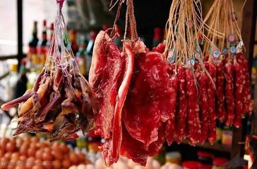 香烟|血脂高的人不能吃玉米?医生:若想稳定血脂,建议少吃这3种食物