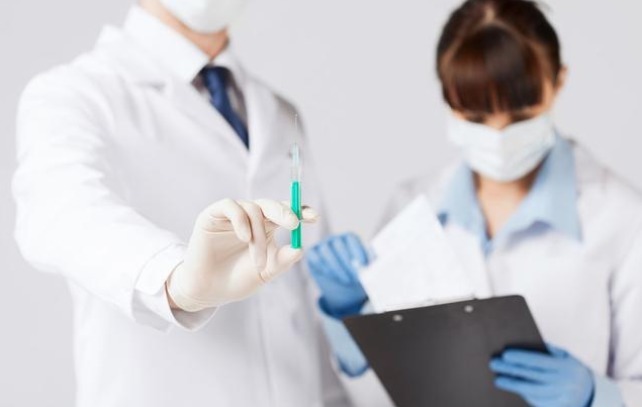 治疗|穷人一旦得了癌症，到底治还是不治肿瘤医生给出建议