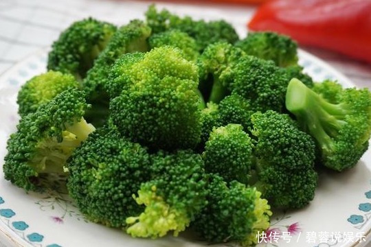 此3種菜被稱為“解毒菜”，經常食用，能清肝排毒，遠離大肚腩！