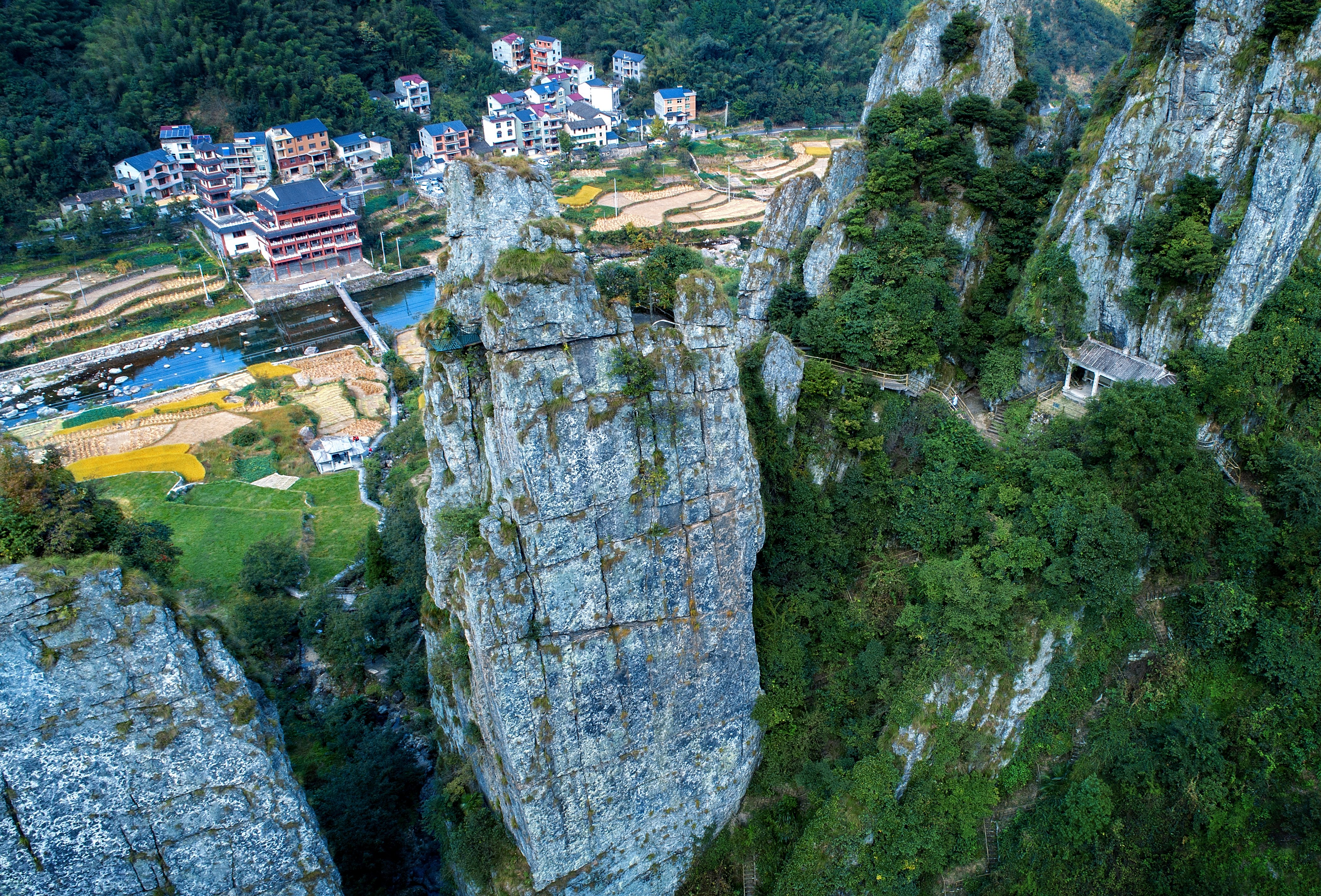 峰林|【风景“浙”独好】马啸岭、清凉峰、明妃七峰、十门峡……登高远望，美不胜收