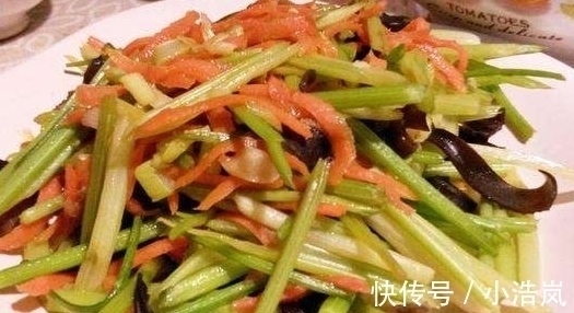 每次家里来客人必备几道菜品，简单美味，上了饭桌很受欢迎