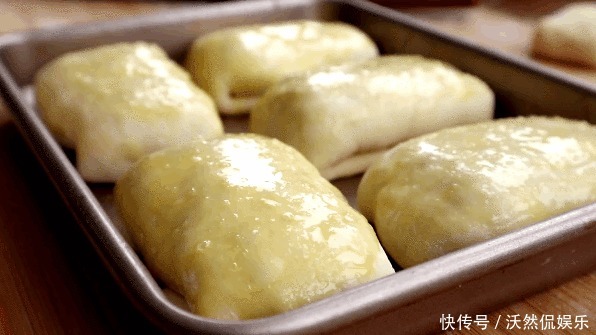 新疆|家庭版“烤包子”,不用发面,皮脆馅香,保证你吃一次就念念不忘