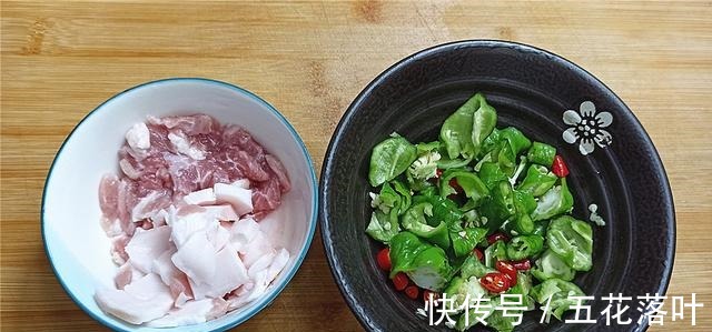 这才是干锅千页豆腐简单家常做法,豆腐鲜香入味,好吃下饭过瘾!