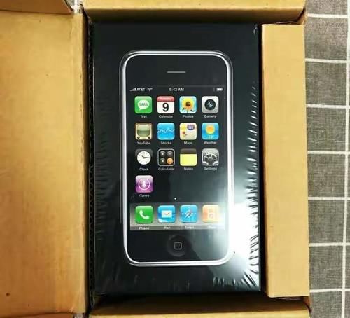 前卖|全新第一代iphone现身，十年前卖3291，如今开价3万