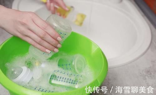奶瓶|6个月大的宝宝上吐下泻,查出肠胃炎,医生:别光用开水烫奶嘴了