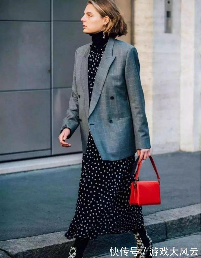 轻薄 会穿裙子的女人精致又时髦,早春用这三款外套来搭配,温柔有气质!