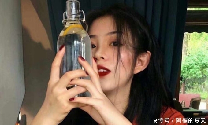 00后|女生大姨妈的4大“忌讳”别沾染,子宫会感激不尽,00后别大意