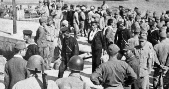 迎接|日本战败后士兵回家，其妻子用啥方式迎接日兵不如战死沙场