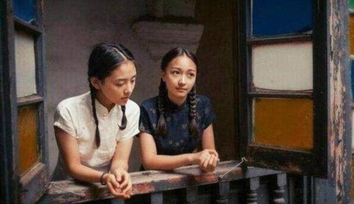 民国才貌双全姐妹花,爱上同一才子后双双自缢而死,才子活到了86