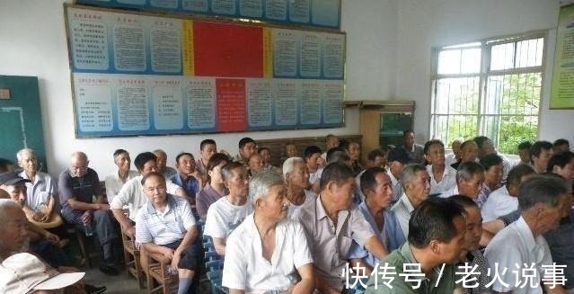 字体$这个姓氏只有3笔,却几乎无人认识,后代迫于无奈纷纷改姓!