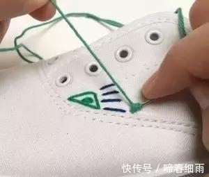 diy 小白鞋穿腻了?试下刺绣后的小白鞋,一样穿出“花”样!附教程
