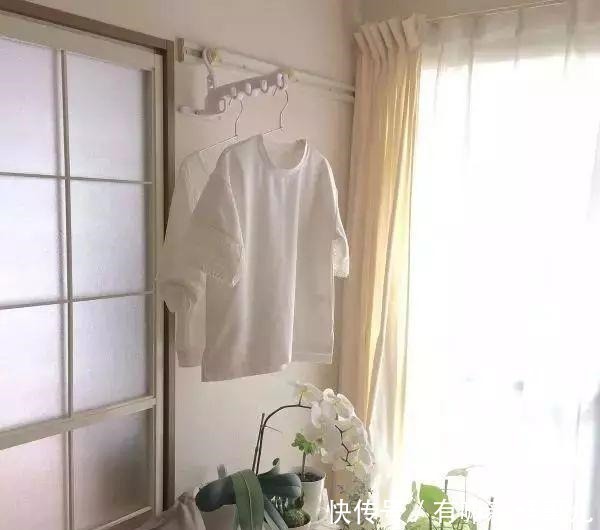 阳台|别人家颜值炸裂的阳台,是如何优雅地晒衣服的!