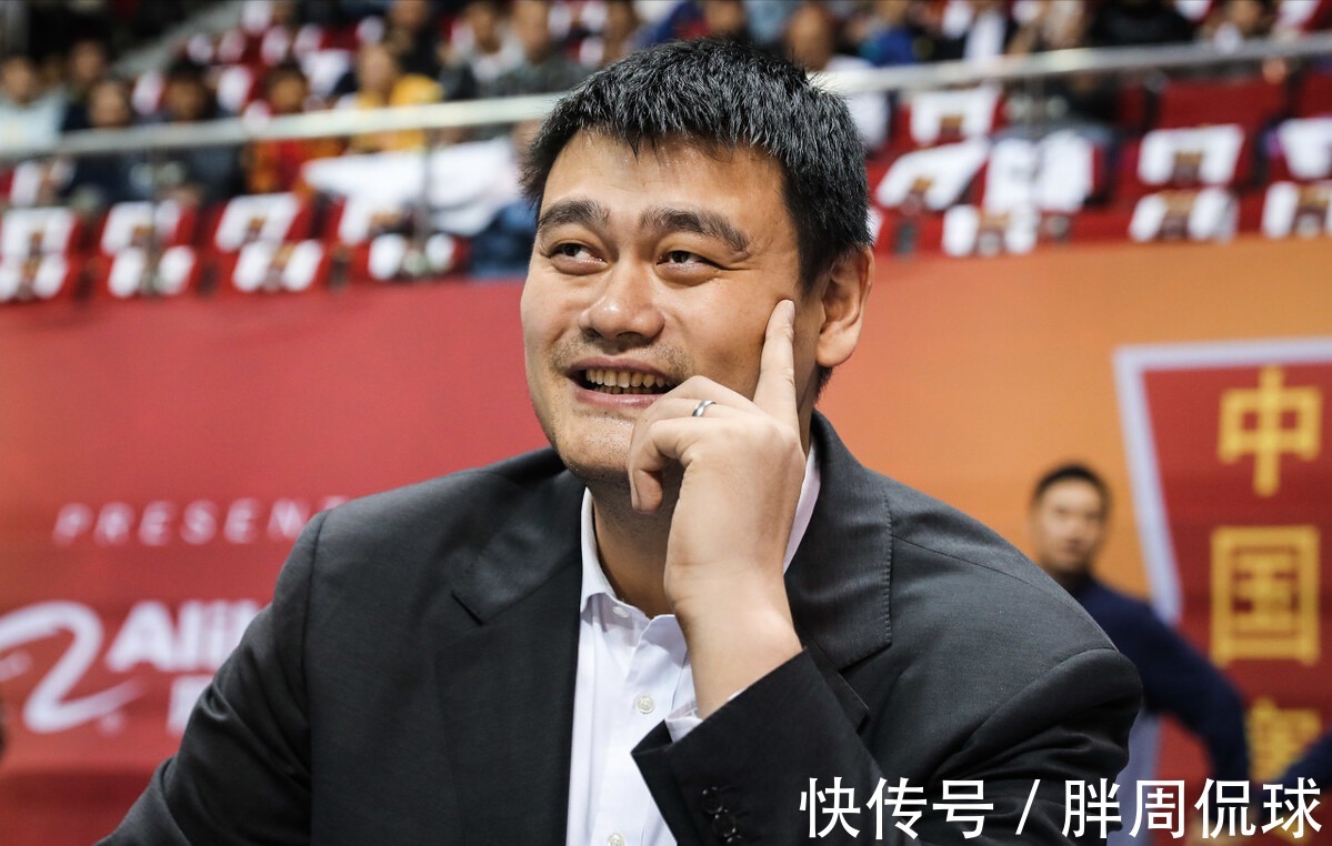争冠|杜锋输球却收双重惊喜,宏远争冠神兵天降,姚明终于盼到这一天