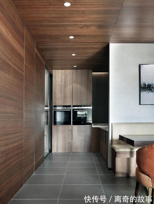 灰白蓝|虽然装修超了预算,依然喜欢木饰面吊顶,现代风格实拍图晒给你看!