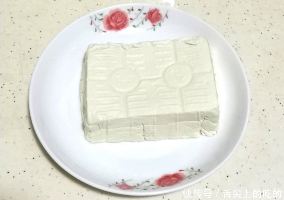 想吃豆腐很简单,一碗黄豆在家就可以搞定,又香又嫩零添加