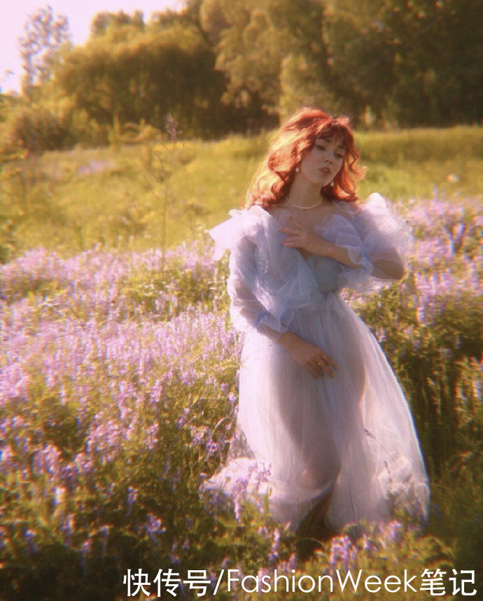  梦幻|油画风穿搭，朦胧浪漫，不一样的梦幻优雅感