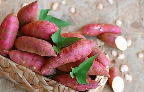 夏天来了,推荐女性常吃3种食物,毒素减少,养颜排毒,早知早好