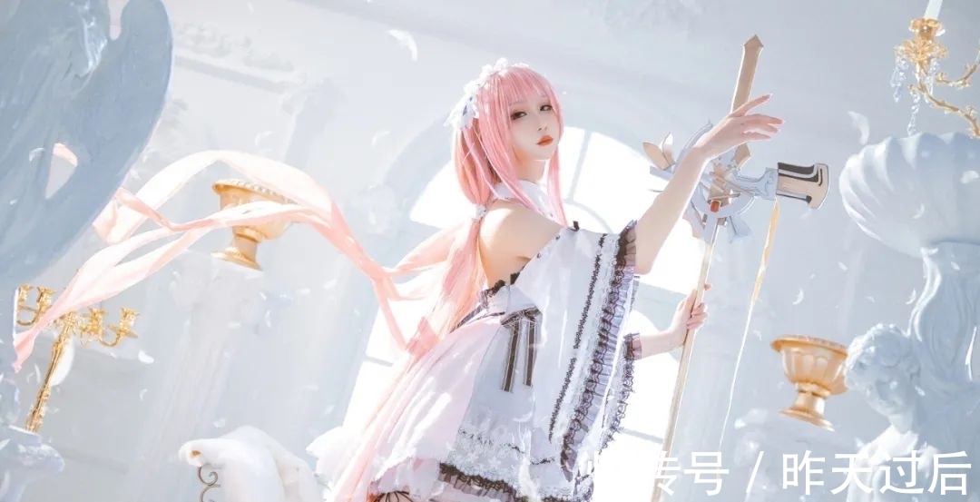 碧蓝航线|cos:碧蓝航线英仙座cos正片@瓦斯塔亚小龙虾,这该死的大长腿
