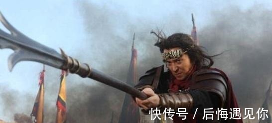 卢俊义#水浒中武艺远高于梁山五虎将的4个人，其中一人曾腰斩3位梁山好汉！