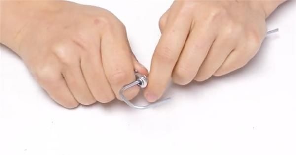 家里有指甲刀的要留意，上面还有6个隐藏功能，我也是才知道