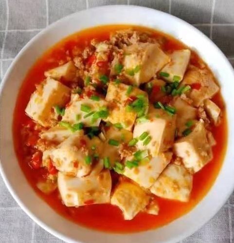 香浓可口的几道家常菜,每一道都色香味俱全,非常可口百吃不腻