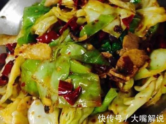 美食推荐干锅莲藕菜花,黑豆冰糖炖腐竹,蚕豆爆牛肉粒的做法