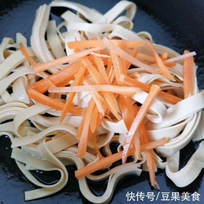 青椒|#我为奥运出食力#千张肉丝这样做，秒变米饭杀手