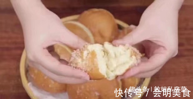 一碗面粉，打3个鸡蛋，不用一滴水，做孩子爱吃的面包，上桌抢光