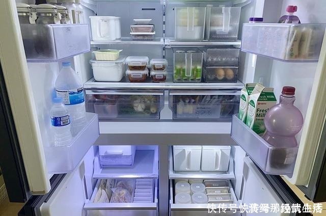 厨房|看了她家的厨房收纳场景,我甘拜下风!学会了你也是收纳“王者”!