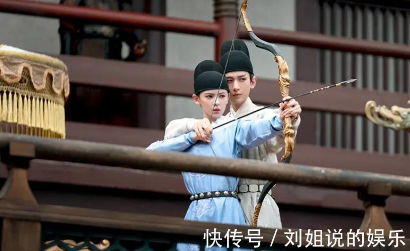 太阴柔|《与君歌》开播两天热度第1，成毅被吐槽没有帝王气势，太阴柔？