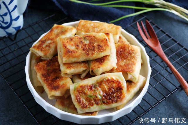 2斤饺子皮,1根西葫芦,不包饺子,做成早餐,我家吃3天没有吃腻