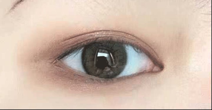 韩国女生的眼睑下至画法教程