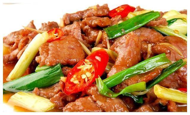 美食推荐红烧鱼块,葱爆牛肉,葱香牛腩,香菇肉片的做法