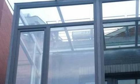 栏杆|越来越多人这么处理阳台原有的护栏,太聪明了,回家照着装