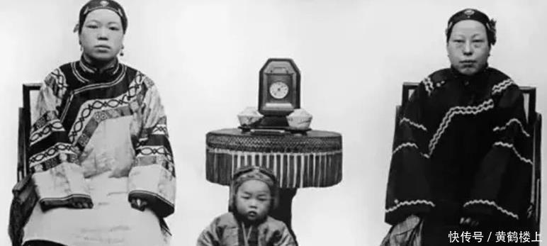 照片|你没见过的晚清照片,大户人家钟表都是标配,最后一张女子颜值爆!