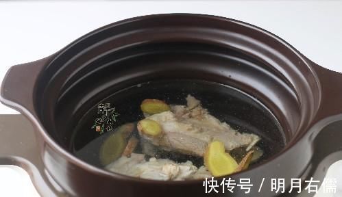 适合新手养的3种花，花大色艳，一年多次开花，物美价廉