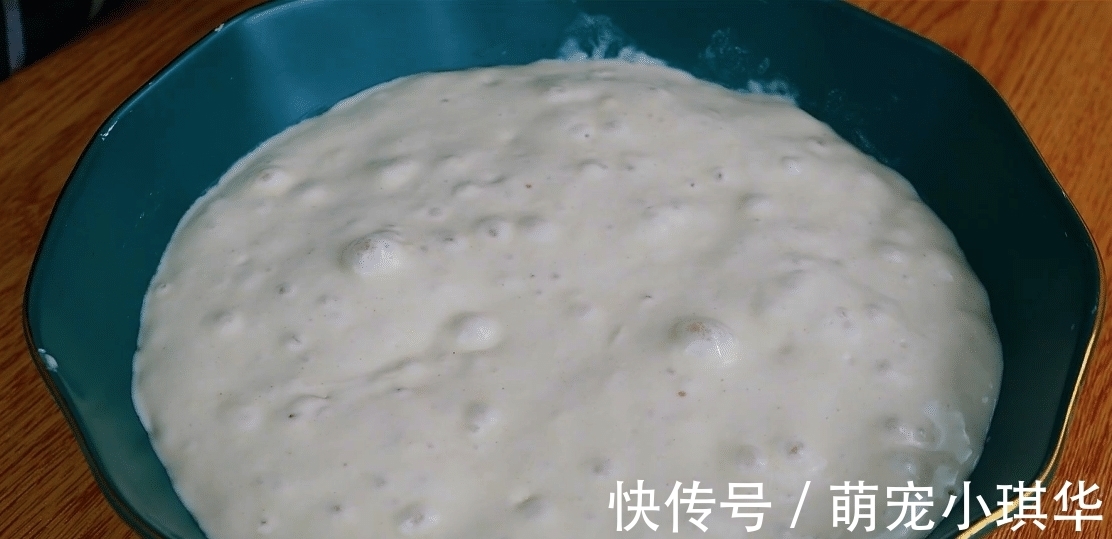 懒人|面粉别只炸油条了，教你懒人做法，比油条简单，比包子好吃，香