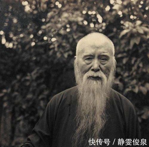 酒醉&他酒醉题字:“不可随处小便”,清醒后改了字的顺序,成经典名言